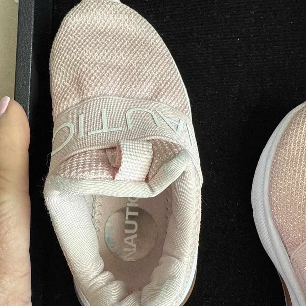 Nautical Girl Size 6, Slip On Pink And Gold Mesh‎ Tennis Shoes 4702